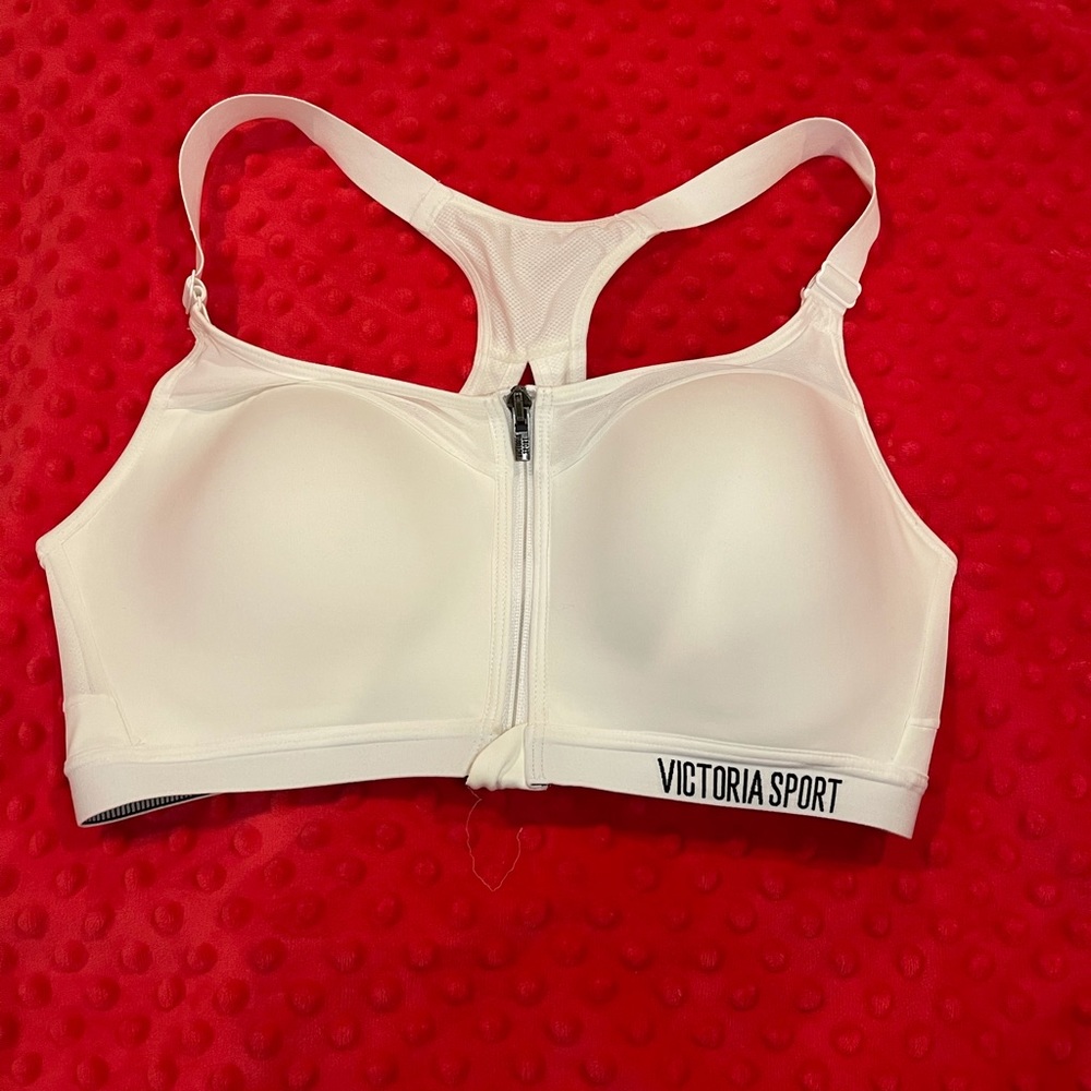 Victoria secret sports bra